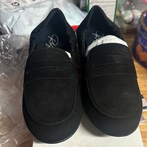 NIB Ros Hommersom Trish Black Suede Loafers Size 8.5W